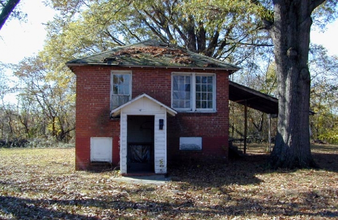 Old Well-House Building Conversion